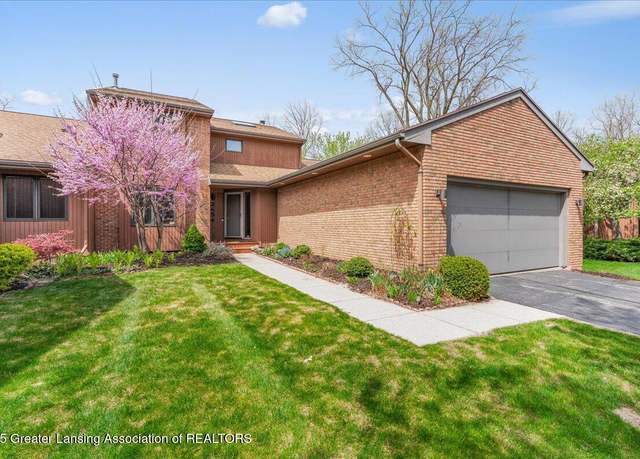 Property at 2454 Emerald Lake Dr, East Lansing, MI 48823, 4 beds, 3 baths
