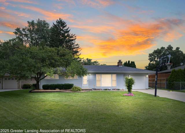 Property at 219 Woodhaven Dr, Lansing, MI 48917, 3 beds, 1 bath