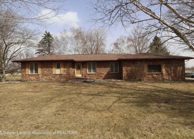Property at 9840 Looking Glass Brook Dr, Grand Ledge, MI 48837, 3 beds, 2.5 baths