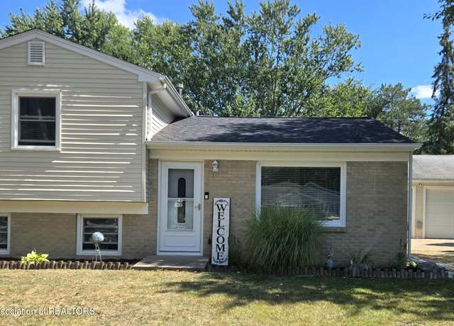 Property at 6923 Vernson Dr, Lansing, MI 48911, 3 beds, 2 baths