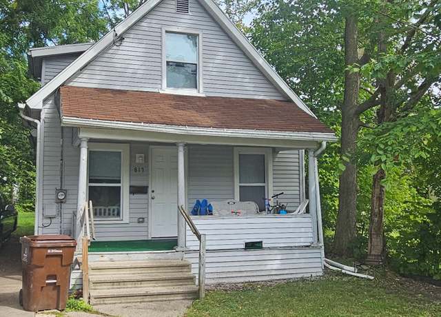 Property at 817 Middle St, Lansing, MI 48915, 2 beds, 1 bath