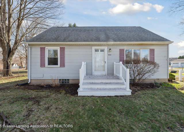 Property at 831 Jackson St, Eaton Rapids, MI 48827, 3 beds, 2 baths