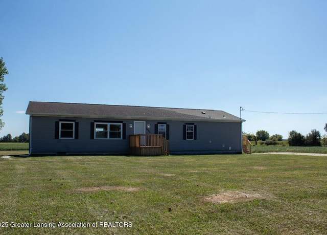Property at 16395 Frandsche Rd, Chesaning, MI 48616, 3 beds, 2 baths