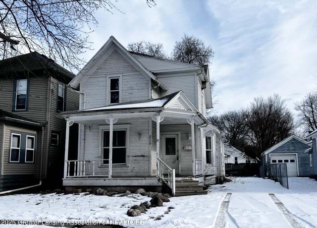 Property at 215 N Pleasant St, Jackson, MI 49202, 3 beds, 1 bath