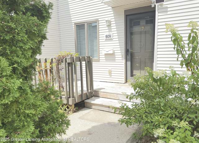 Property at 609 Bainbridge Dr, East Lansing, MI 48823, 3 beds, 1.5 baths