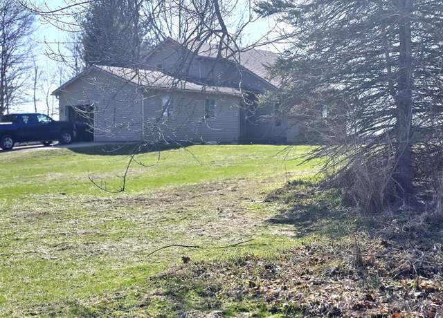 Property at 9215 W Kinsel Hwy, Vermontville, MI 49096, 4 beds, 3 baths