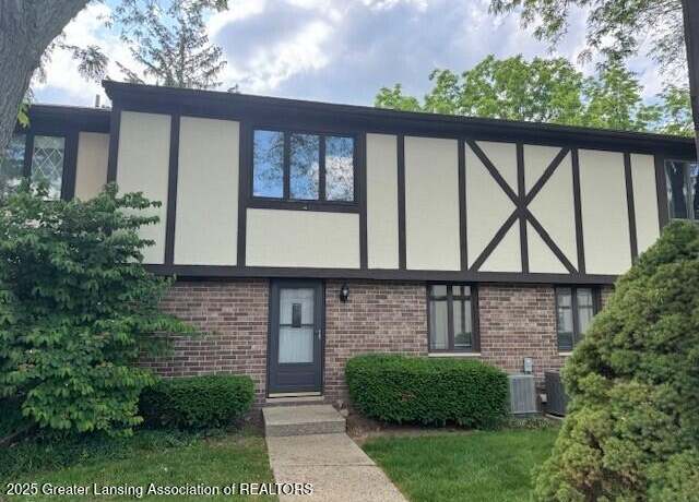 Property at 6211 Cobblers Dr, East Lansing, MI 48823, 3 beds, 1.5 baths