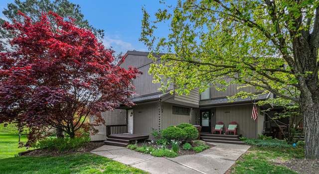 Photo of 5431 Wild Oak Dr, East Lansing, MI 48823