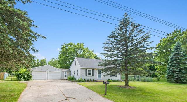 Photo of 2805 Del Mar Dr, Okemos, MI 48864