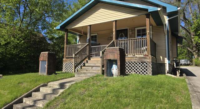 Photo of 1045 N Larch St, Lansing, MI 48906