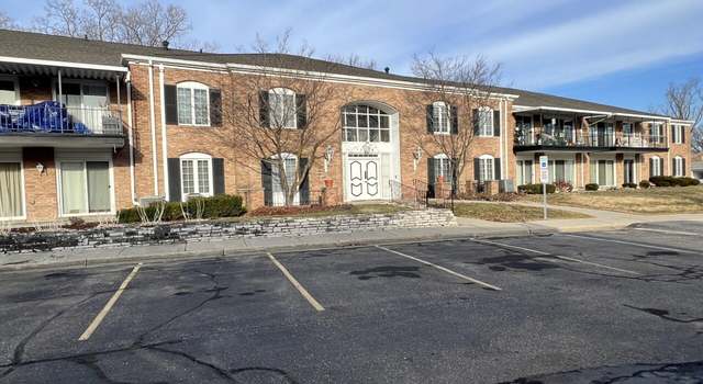 Photo of 1740 Wellington Rd #207, Lansing, MI 48910