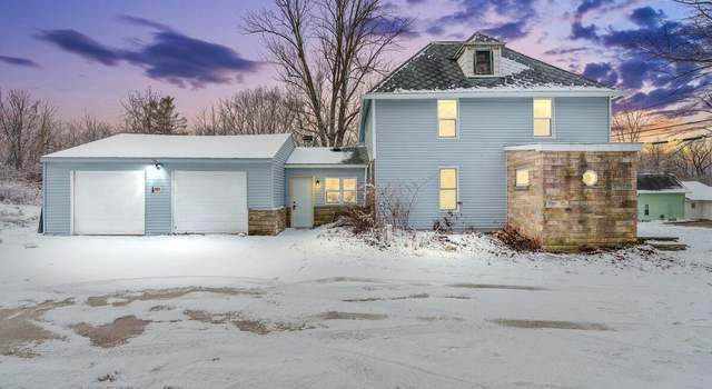 Photo of 325 E Main St, Rives Junction, MI 49277