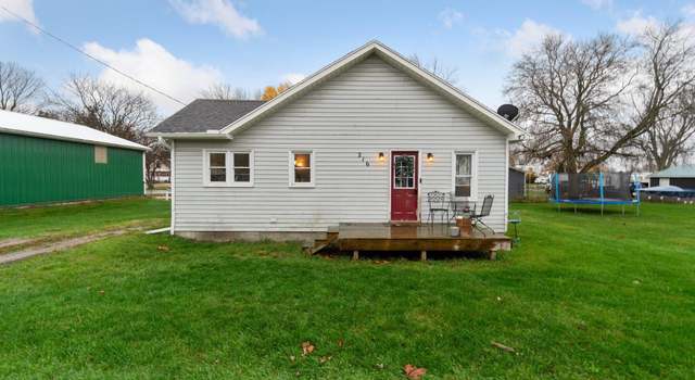 Photo of 216 W Naldrett St, Middleton, MI 48856