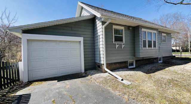 Photo of 712 E Cavanaugh Rd, Lansing, MI 48910