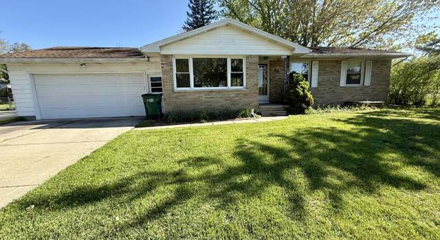 Photo of 201 W Cavanaugh Rd, Lansing, MI 48910