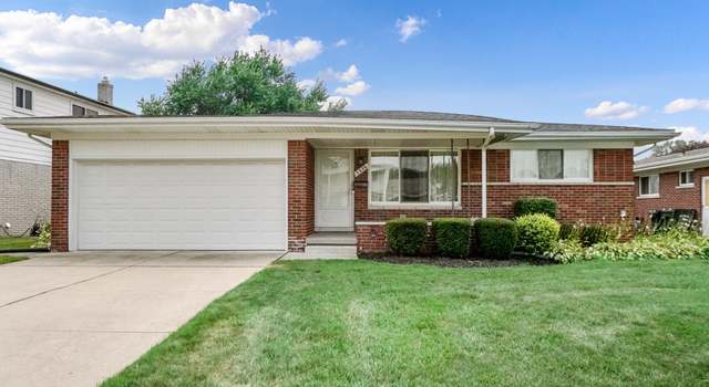 Photo of 2836 Groves Dr, Sterling Heights, MI 48310