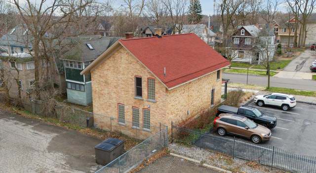 Photo of 217 E Hillsdale St, Lansing, MI 48933