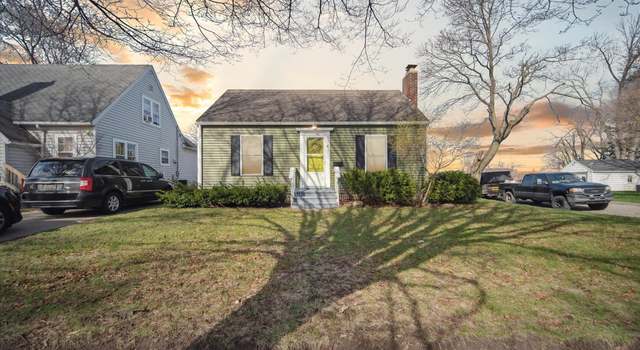 Photo of 1141 Cleo St, Lansing, MI 48915