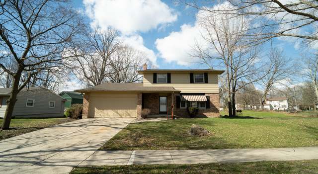 Photo of 3720 Glasgow Dr, Lansing, MI 48911