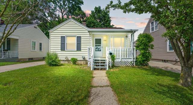 Photo of 1200 W Rundle Ave, Lansing, MI 48910