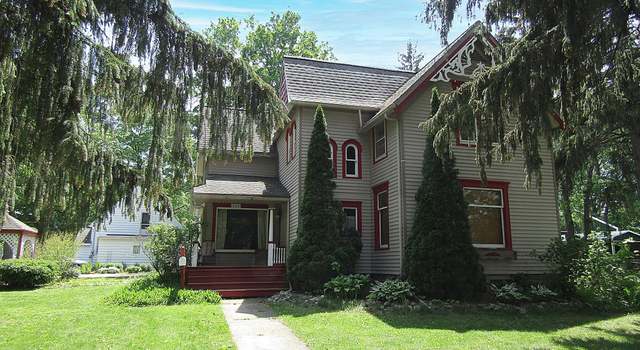 Photo of 505 Pleasant St, Grand Ledge, MI 48837