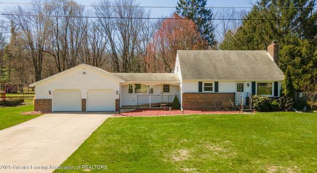Photo of 13608 Summer Ln, Grand Ledge, MI 48837