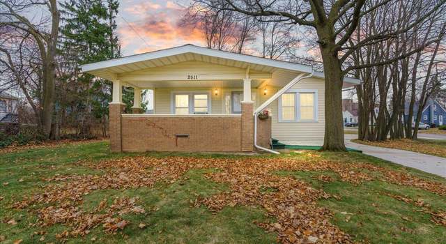 Photo of 2511 S Washington Ave, Lansing, MI 48910