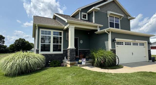 Photo of 1100 Huber Ponds Dr, Charlotte, MI 48813
