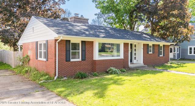 Photo of 415 W Lawrence Ave, Charlotte, MI 48813
