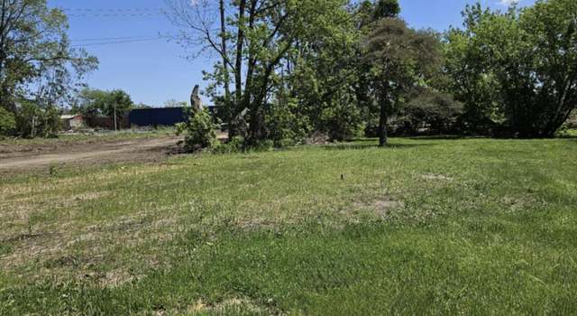 Photo of V/L (1036) N Larch St, Lansing, MI 48906