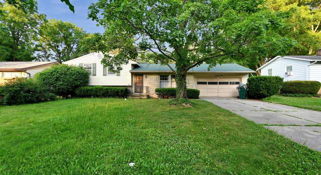 Photo of 2520 Kuerbitz Dr, Lansing, MI 48906