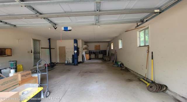 Photo of 2829 Victor Ave, Lansing, MI 48911