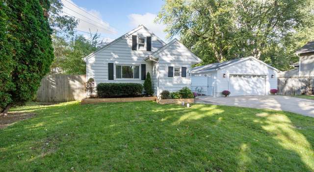 Photo of 422 Astor Ave, Lansing, MI 48910