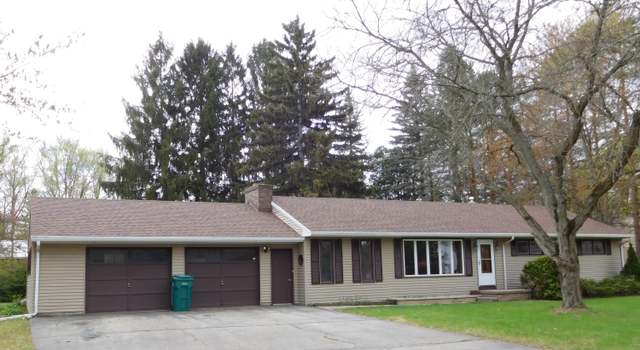 Photo of 231 W Rolfe St, Perry, MI 48872