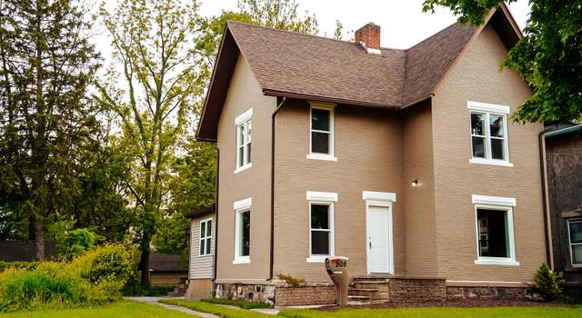 Photo of 909 W Ionia St, Lansing, MI 48915