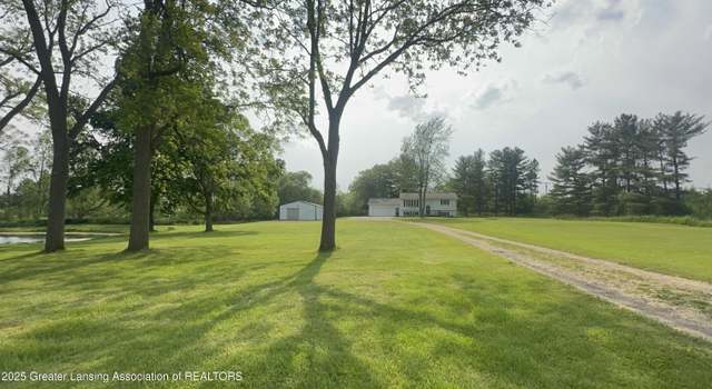 Photo of 9216 S Grove Rd, Dewitt, MI 48820