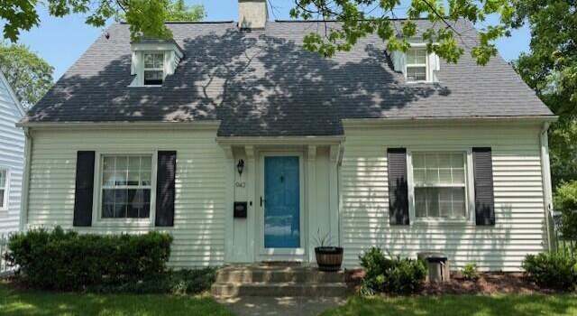 Photo of 942 W Grand River Ave, East Lansing, MI 48823