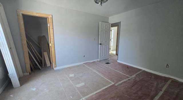 Photo of 749 N Larch St, Lansing, MI 48906