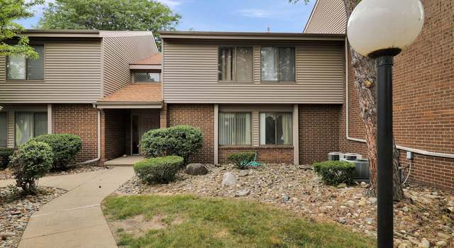Photo of 1042 Grenoble Ln Unit B, Lansing, MI 48917