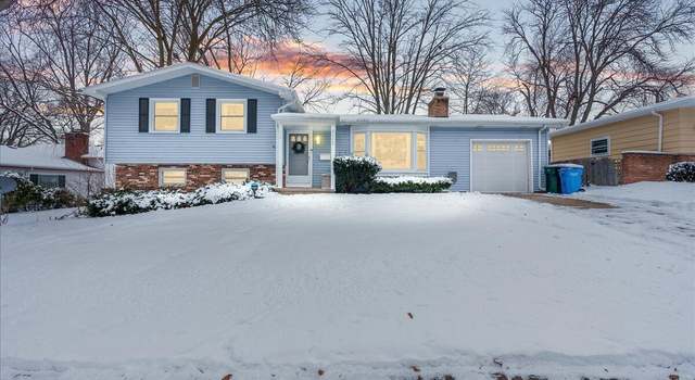 Photo of 2112 Wellesley Dr, Lansing, MI 48911