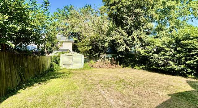 Photo of 1620 Linval St, Lansing, MI 48910