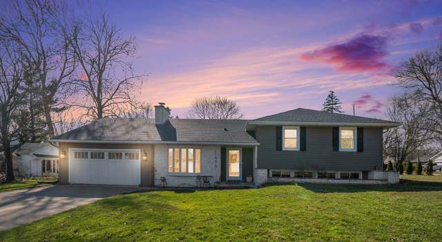 Photo of 1650 Nottingham Rd, Lansing, MI 48911