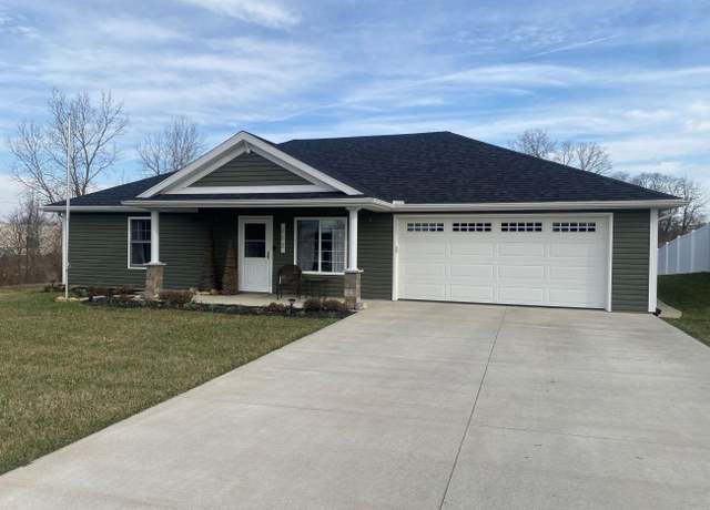 Property at 212 Malone Ave, Bellefontaine, OH 43311, 3 beds, 2 baths