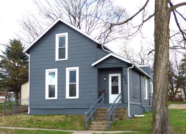 Property at 524 N Elm St, Bellefontaine, OH 43311, 3 beds, 1 bath