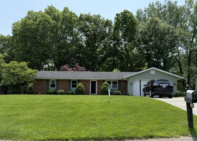 Property at 1203 Maplewood Dr, Piqua, OH 45356, 3 beds, 2 baths