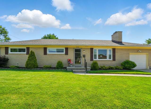 Property at 2570 Cavins Dr, Springfield, OH 45503, 3 beds, 2 baths