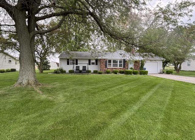 Property at 407 S Main St, Botkins, OH 45306, 3 beds, 1 bath