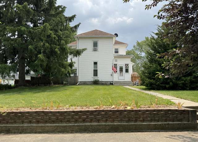 Property at 210 E Second St, Rockford, OH 45882, 4 beds, 2 baths