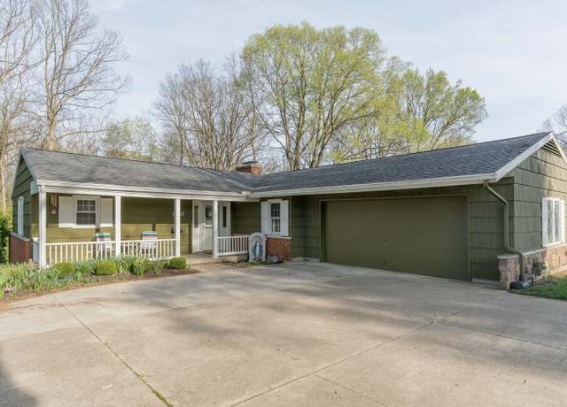 Property at 940 Chestnut Ave, Sidney, OH 45365, 3 beds, 2 baths