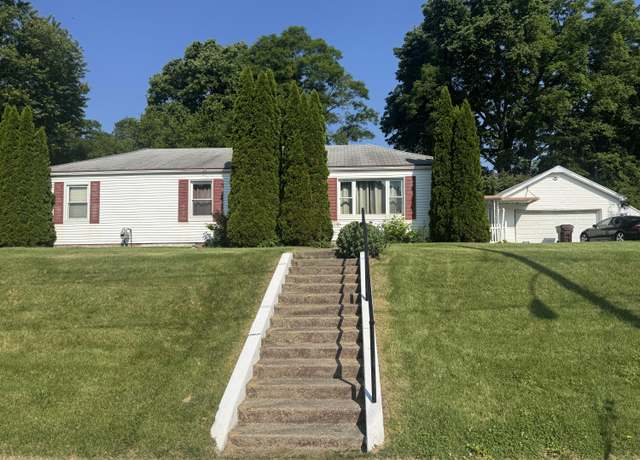 Property at 1213 Gable St, Springfield, OH 45505, 3 beds, 1 bath